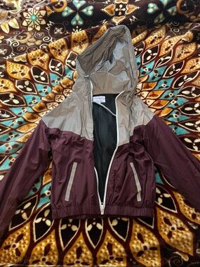 Revamped Two-Tone Hooded Windbreaker Jacket
